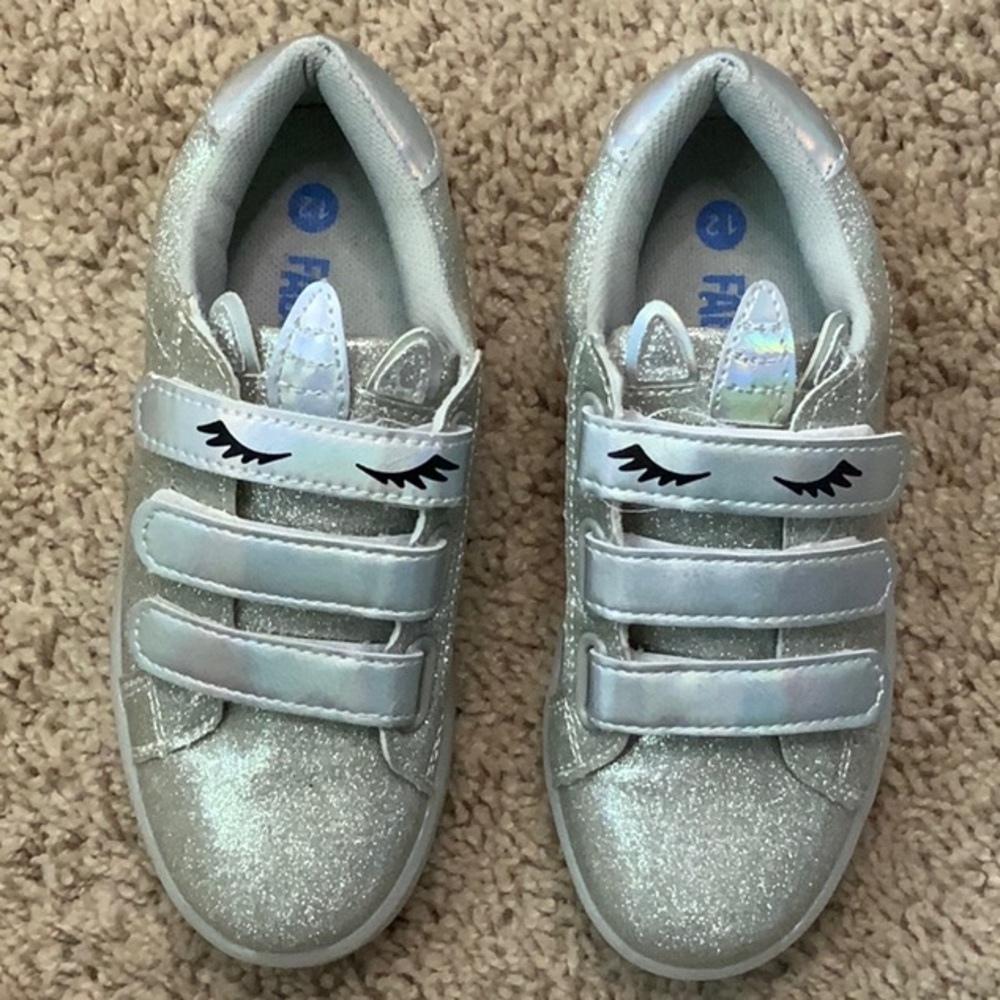 Fabkids Light Up Unicorn Sneakers